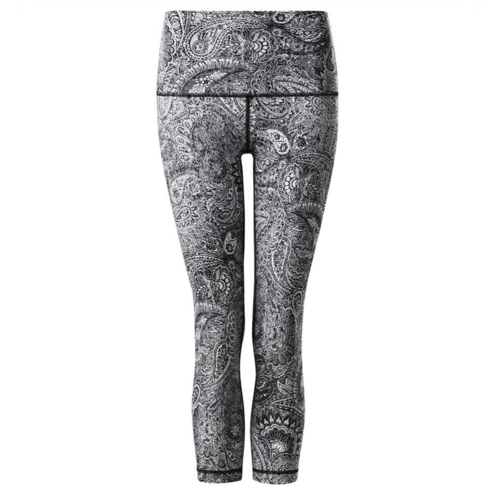 Lululemon Wunder Under Crop Hi-RiseIn Antique Paisley White Black size 2